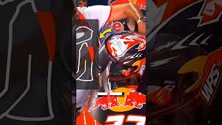 How MotoGP racers drink water while driving #shortsfeed #motogp