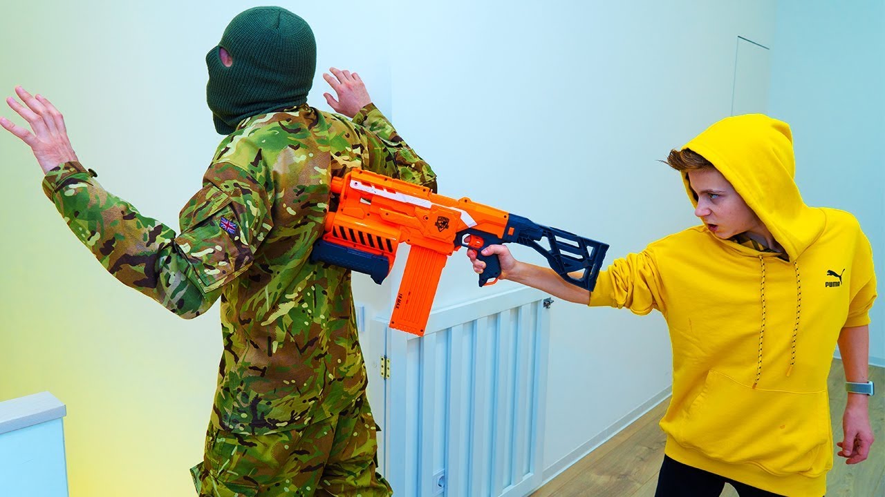 ⁣Nerf GUN.ЖЁСТКАЯ расправа.Снял более 20 БАНДЮГАНОВ...