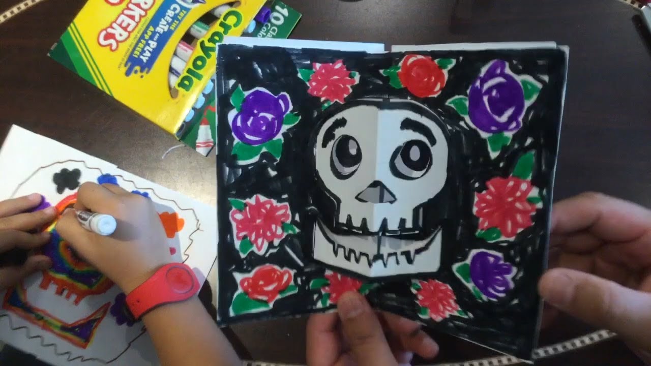 しかけ絵本 手作りポップアップカード ガイコツの目が動く 超簡単 ハロウィンポップアップカード 作り方