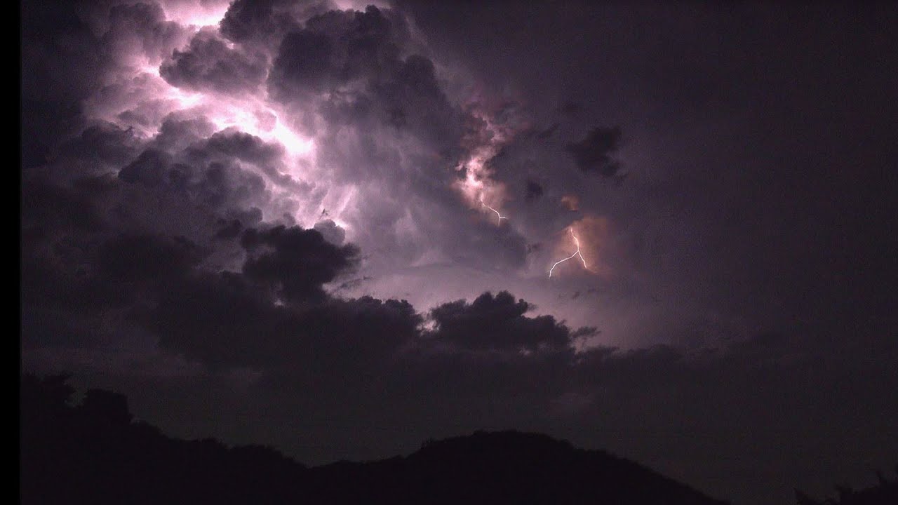 神秘的な雷光 幕電 21年8月30日 北関東にて Youtube