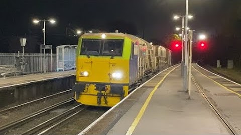 Windhoff MPV & Class 450 | DR98922 + DR98972 & 450110 | Network Rail & SWR | Aldershot | 29/10/21