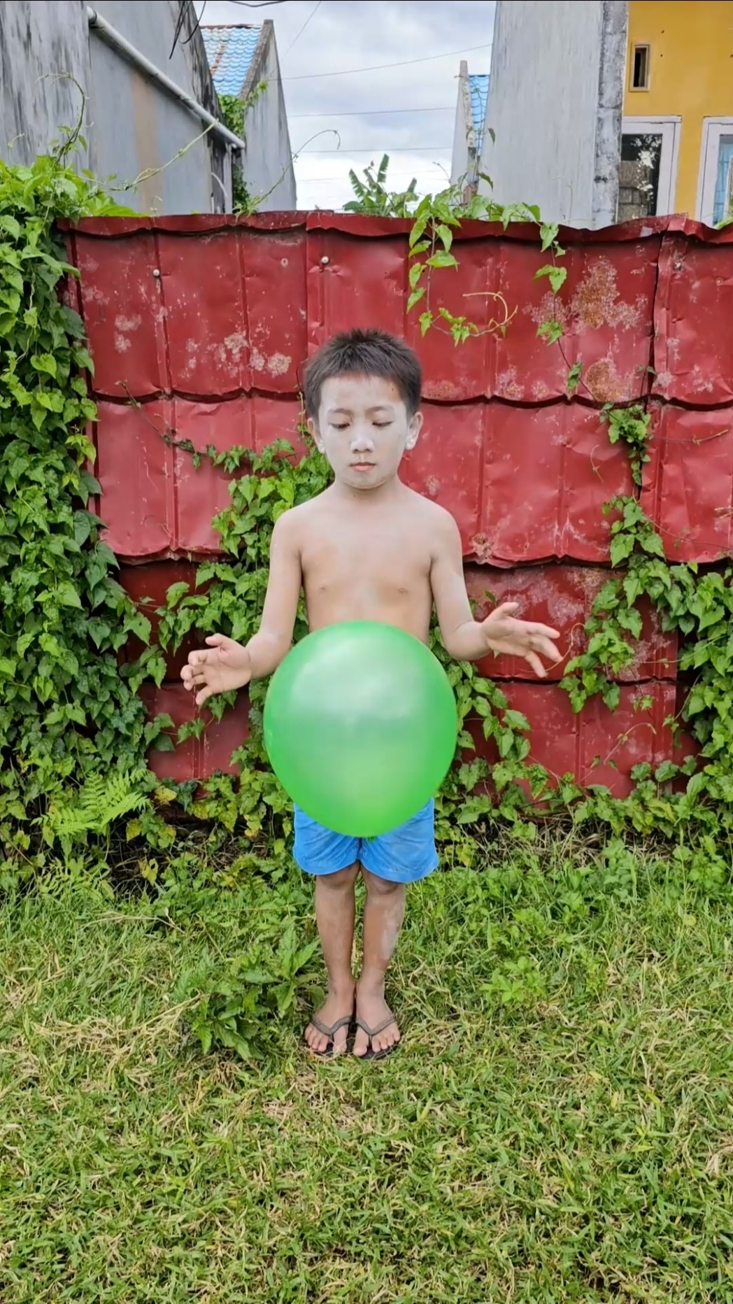 Balloons in opposition