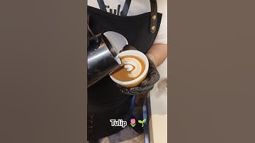 TULIP LATTE ART TUTORIAL - Barista Coffee Design 🌿🌷 [ Tulip Latte ] #barista #trending #tulip #art