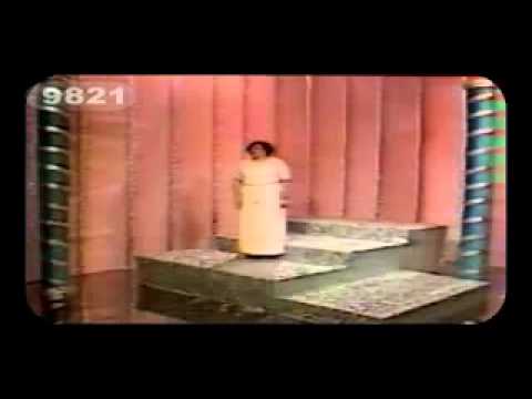 یکی از زیبا ترین آهنگ های بانو هایده به نام سوغاتی 