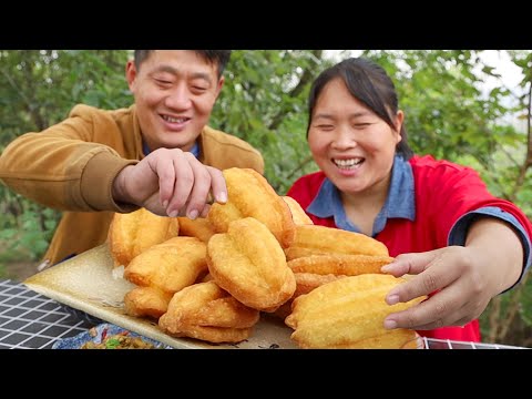 Video: Salad Yang Lezat Dengan Daging Lembu Dan Kacang