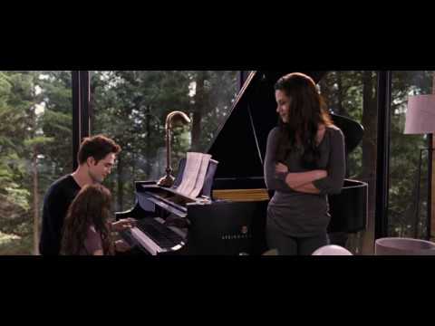 Edward Cullen Playing Piano with his Daughter | Twilight Saga | Viral Spot