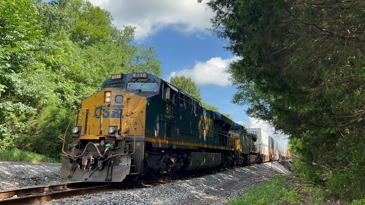 CSX ES44AH 881 w/ New FEC Containers Leads Intermodal I126-14 on 7/15 ...