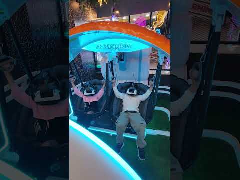 VIRTUAL REALITY FUN WORLD