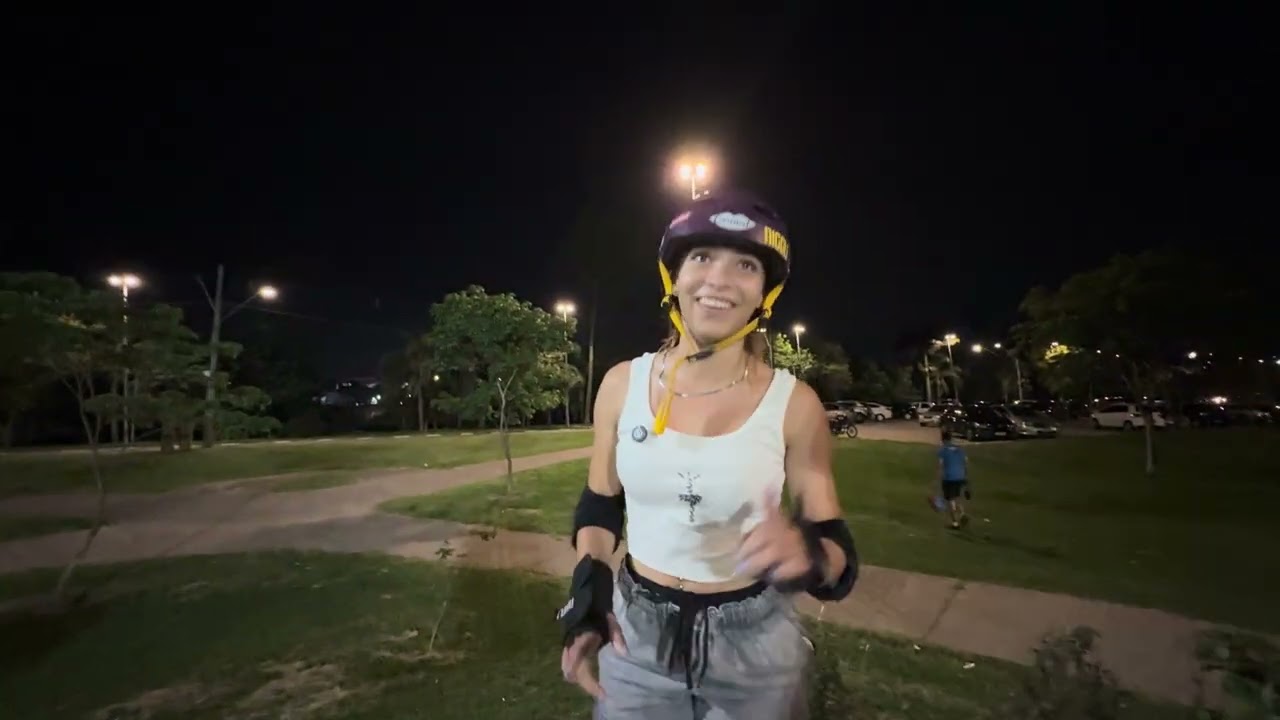 Treino com meu amigo na pista de Sorocaba com altas manobras de patins rumo ao Mundial no Japão