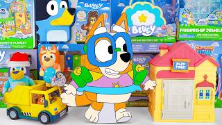 Bluey Toy Collection Unboxing Review 💙 Mystery Cute Bingo Box & Bluey's Play Date Plush Surprise screenshot 2