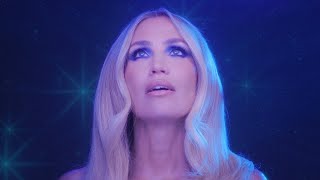 Willa Ford – Carousel (Official Music Video)