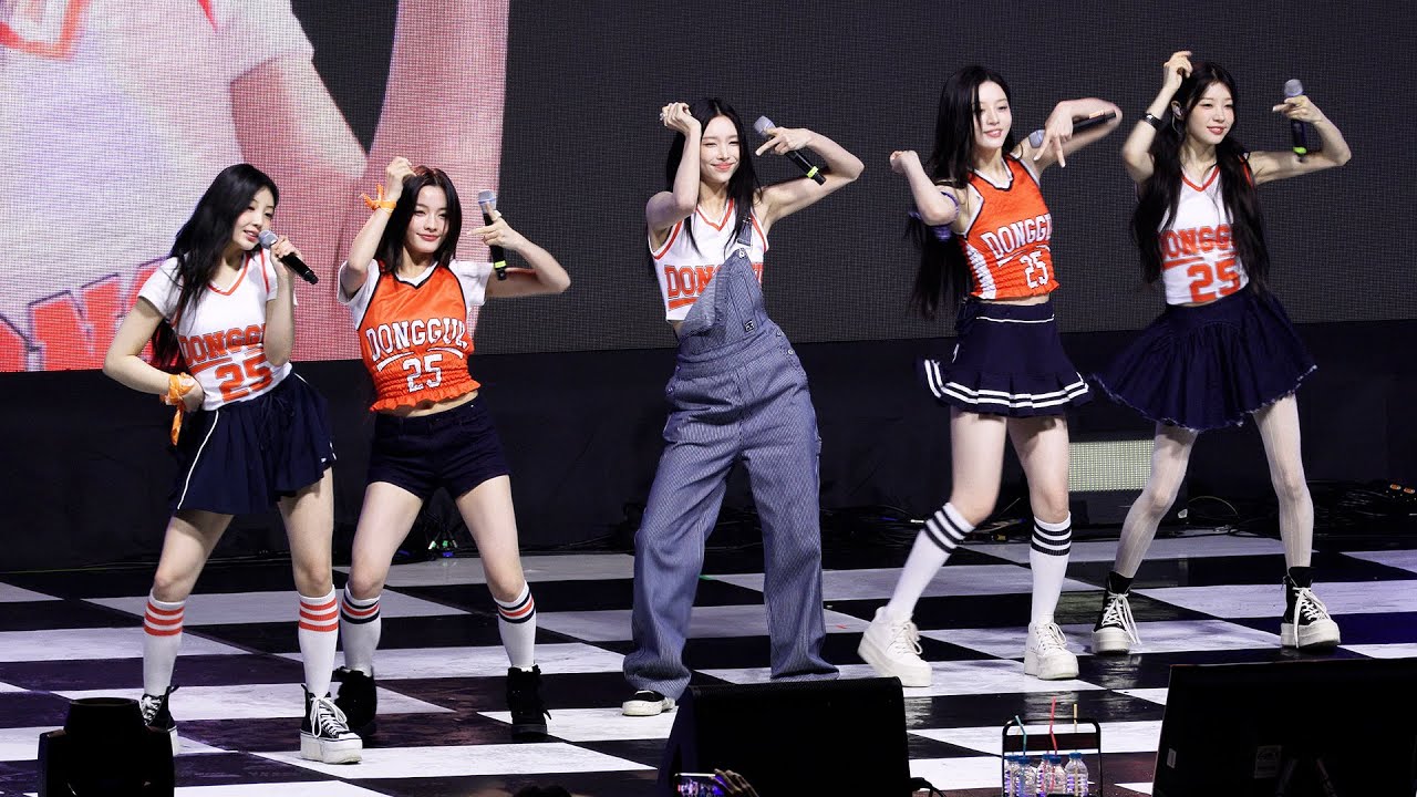 아일릿(ILLIT) - '빌려온 고양이 (Do The Dance) 직캠 | 동국대 축제 • 250925