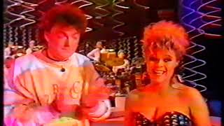 Samantha Fox : Presenting - Spellmann Sprisen (Norwegian TV) (1986).