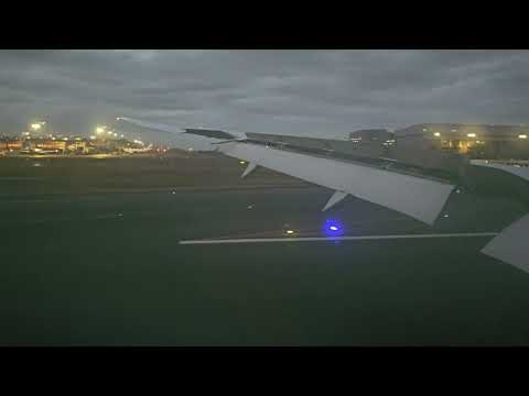 Entering Tokyo Japan. Tokyo International Airport (Haneda) 4K UHD HDR