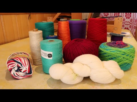 What is the difference between weaving and knitting yarn?