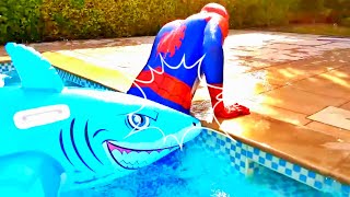 Rescue SUPERHEROES HULK, SPIDER-MAN, IN POOL! - FUNNY