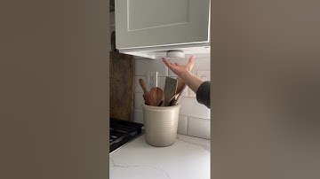 Brilliant Evolution 6pk Wireless LED Under Cabinet Puck Light with Remote