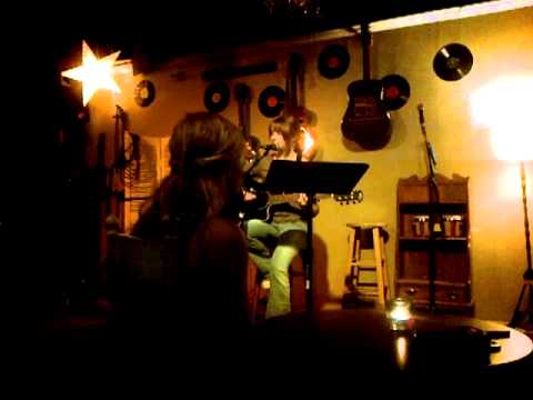 Kate at ragamuffin - Yellow (Coldplay)