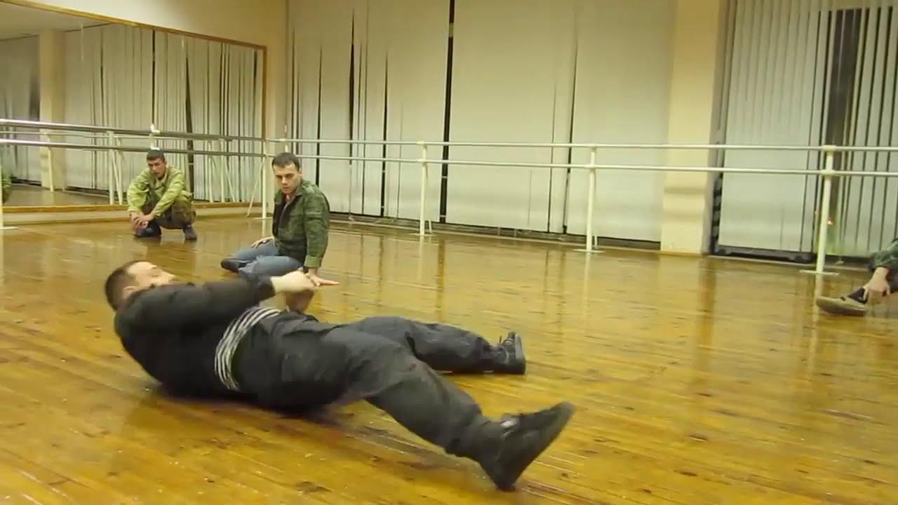 Упражнение \"звездочка\" нижняя акробатика - YouTube