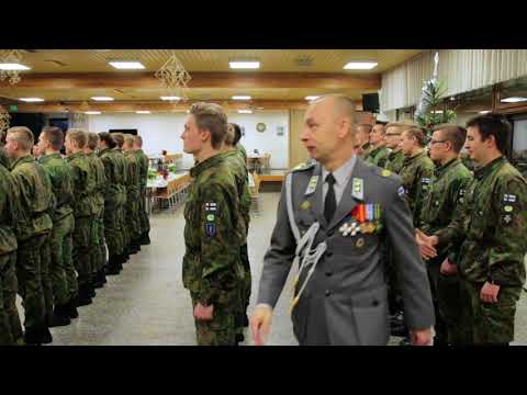 Video: Kuinka Olla Armeijan Upseeri Vuonna