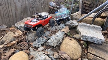 Scx24 Chevy c10 with 3 simple mods vs modded Deadbolt!