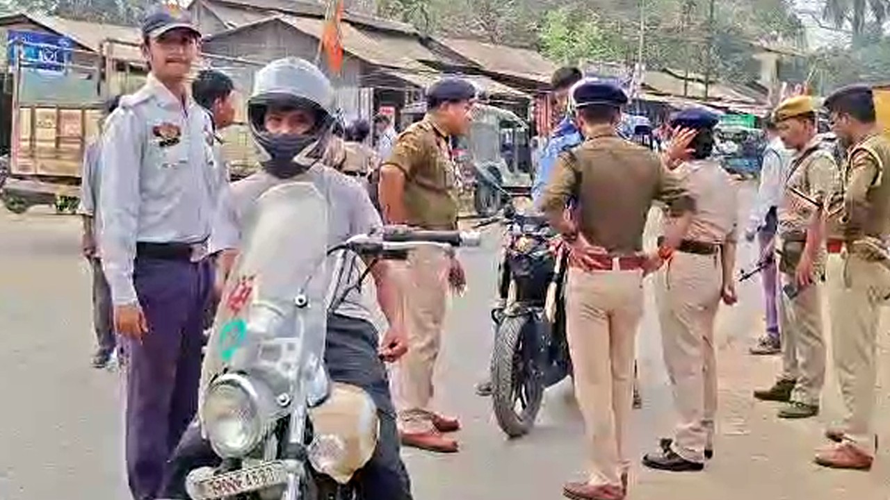 Vehicle Awareness organized at Manu Ghat