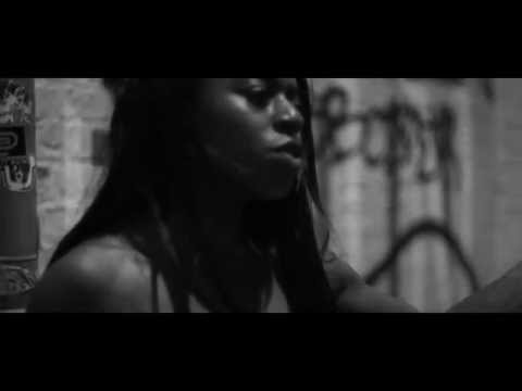 Tiffani Juno vs COSSAC fashion - “No Closer”