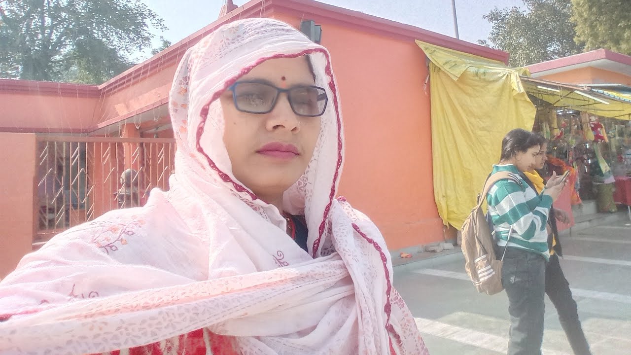 Ritu singer  लाइव है!