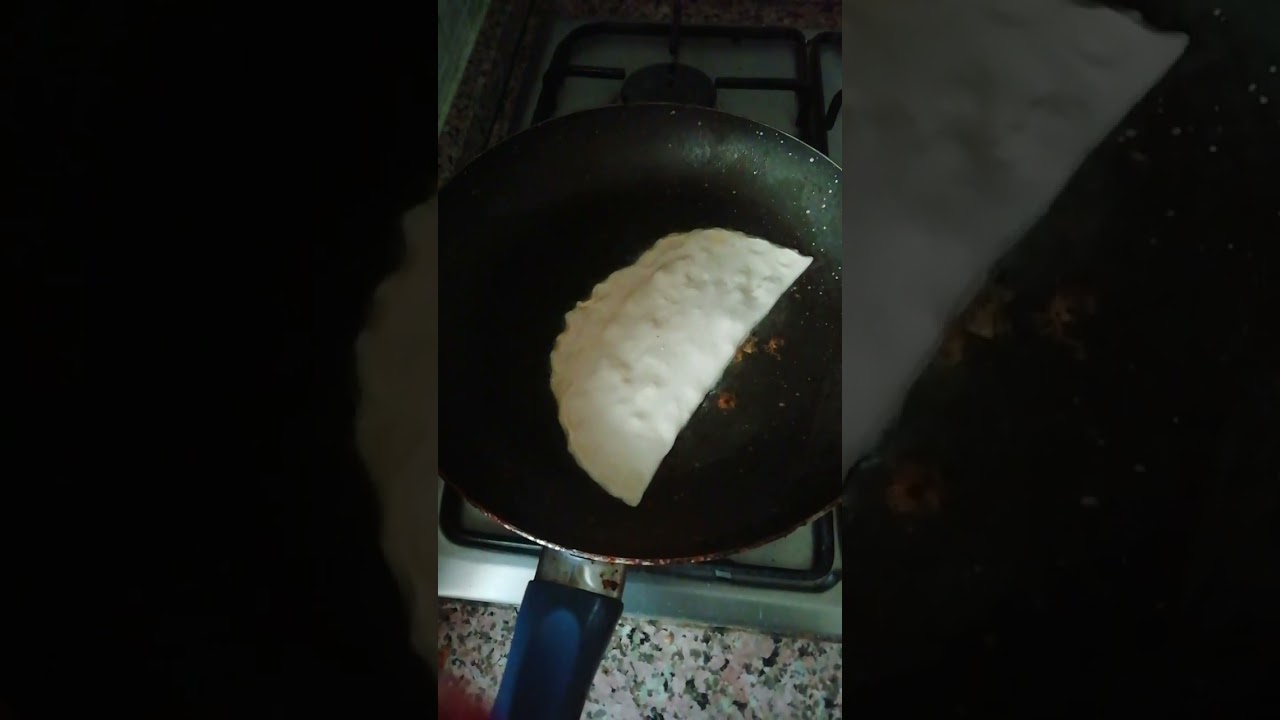 Kahvaltılık tarif /Tavada peynirli börek ????/Pratik börek ???? Kahvaltılık tarif /Tavada peynirli börek ????/Pratik börek ????