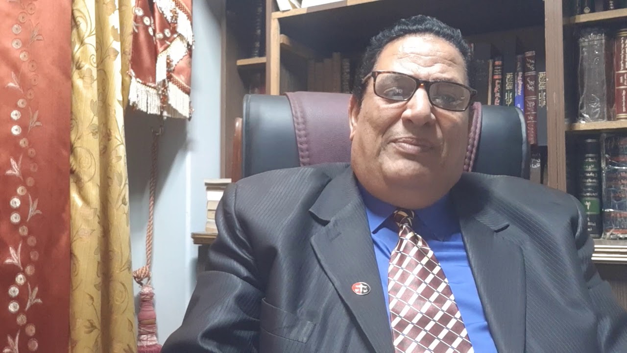 الموظف العام للمستشار محمد كامل المحامي بالنقض والاداريه العليا