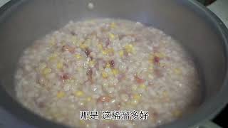 我家有2个宝藏老太太,这菜做的咋样,有肉有菜有鱼有蛋