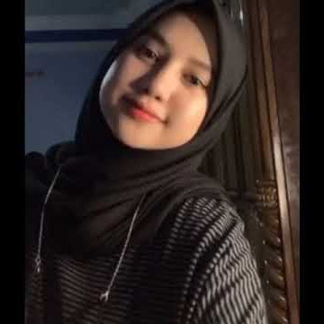 Story wa cewek jilbab cantik