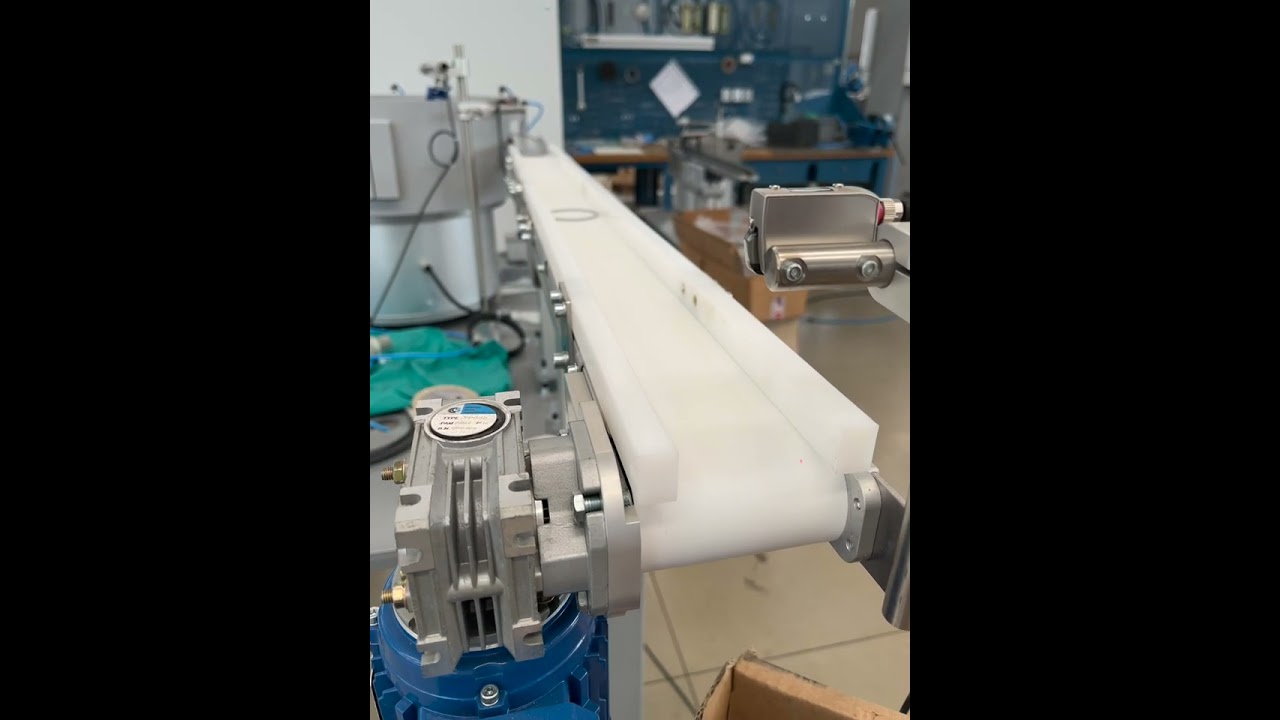 VIBRATORE + NASTRO PER GUARNIZIONI MORBIDE