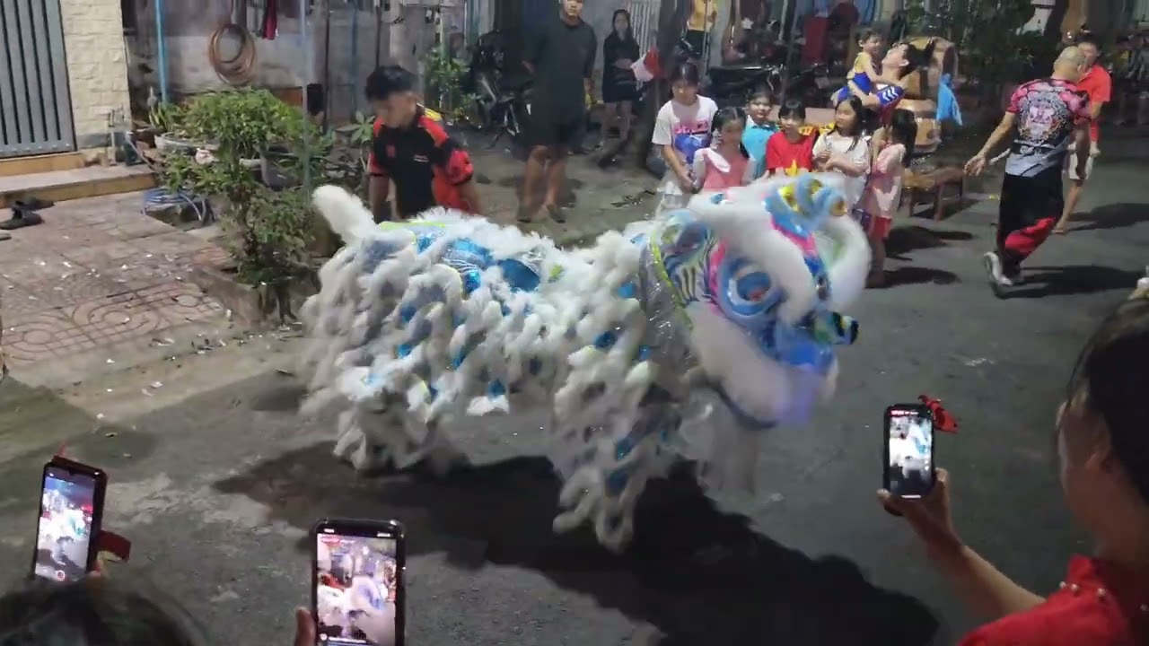 Tất niên xóm tại KP Bình Đáng, P Bình Hòa