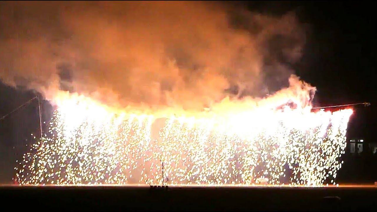 17 宇都宮大学 学祭 峰ヶ丘祭 フィナーレ 花火打上げ Utsunomiya University Minegaokasai Fireworks 17 Youtube