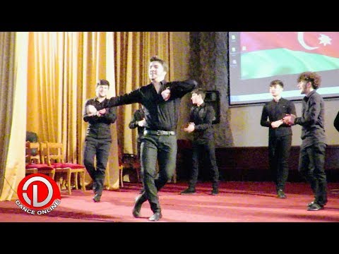 Pedaqoji Universitetinde Gasanov Dance Group'un Möhteşem Rəqsi (Yeni İl Tedbiri 2018-2019)