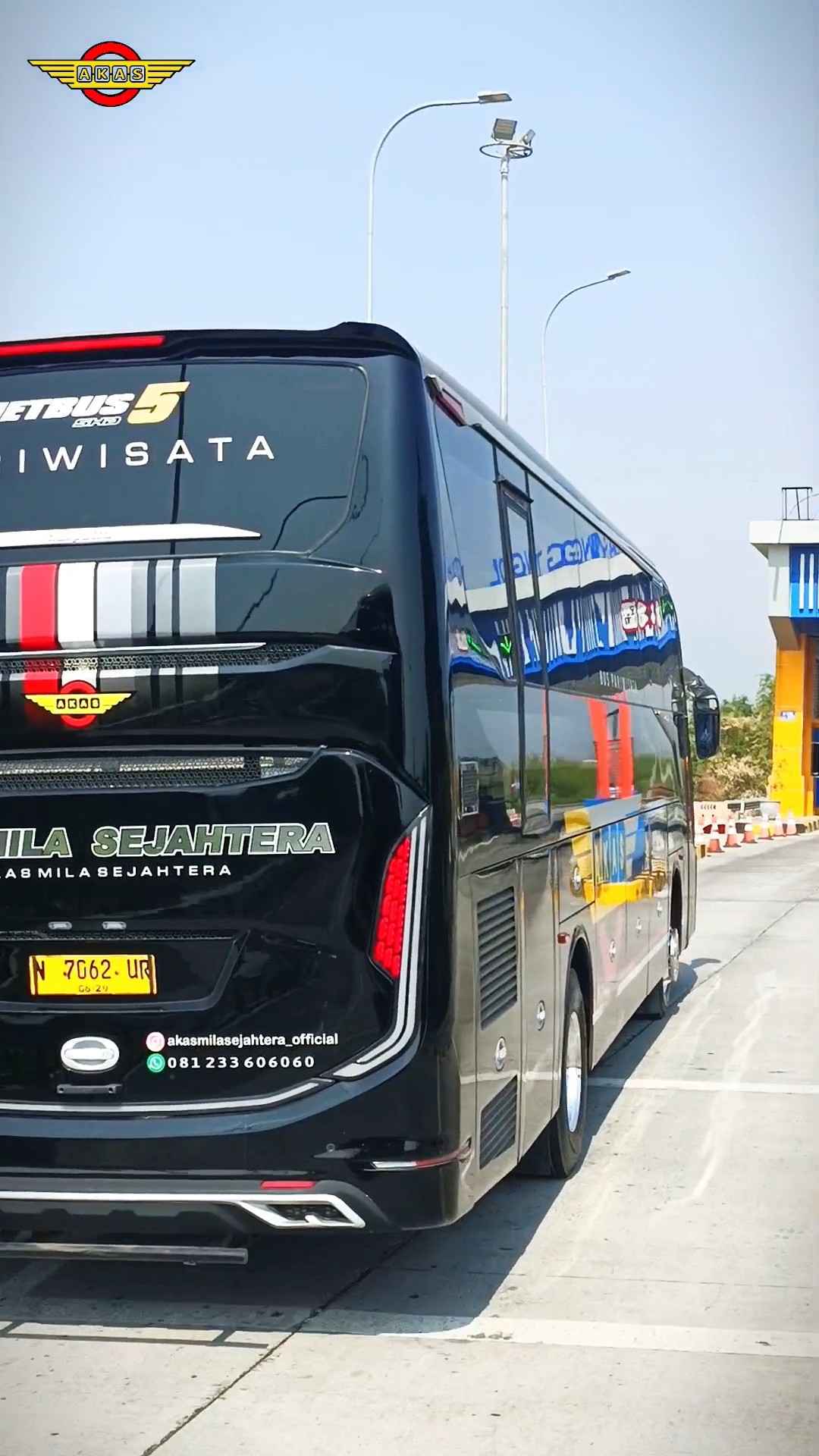 Pariwisata Probolinggo: Menjelajah Pesona Bromo dan Sekitarnya dengan Armada Bus Pariwisata yang Handal