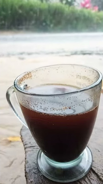 ngopi pas hujan