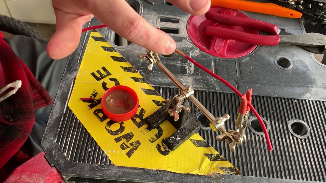 How to Solder Wires - YouTube