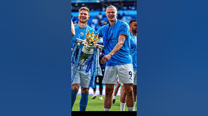 MAN CITY LIFT THE PREMIER LEAGUE TROPHY ONCE AGAIN 🏆