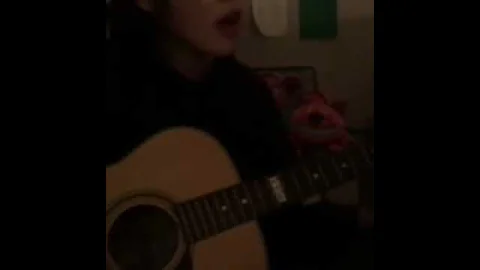 IU sings "Adult"by Sondia