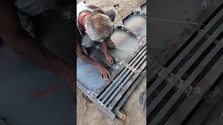 #video #vayralreels #modificition #trending #welding #work #pikup ka body banaye h pipe wala kaisah👍