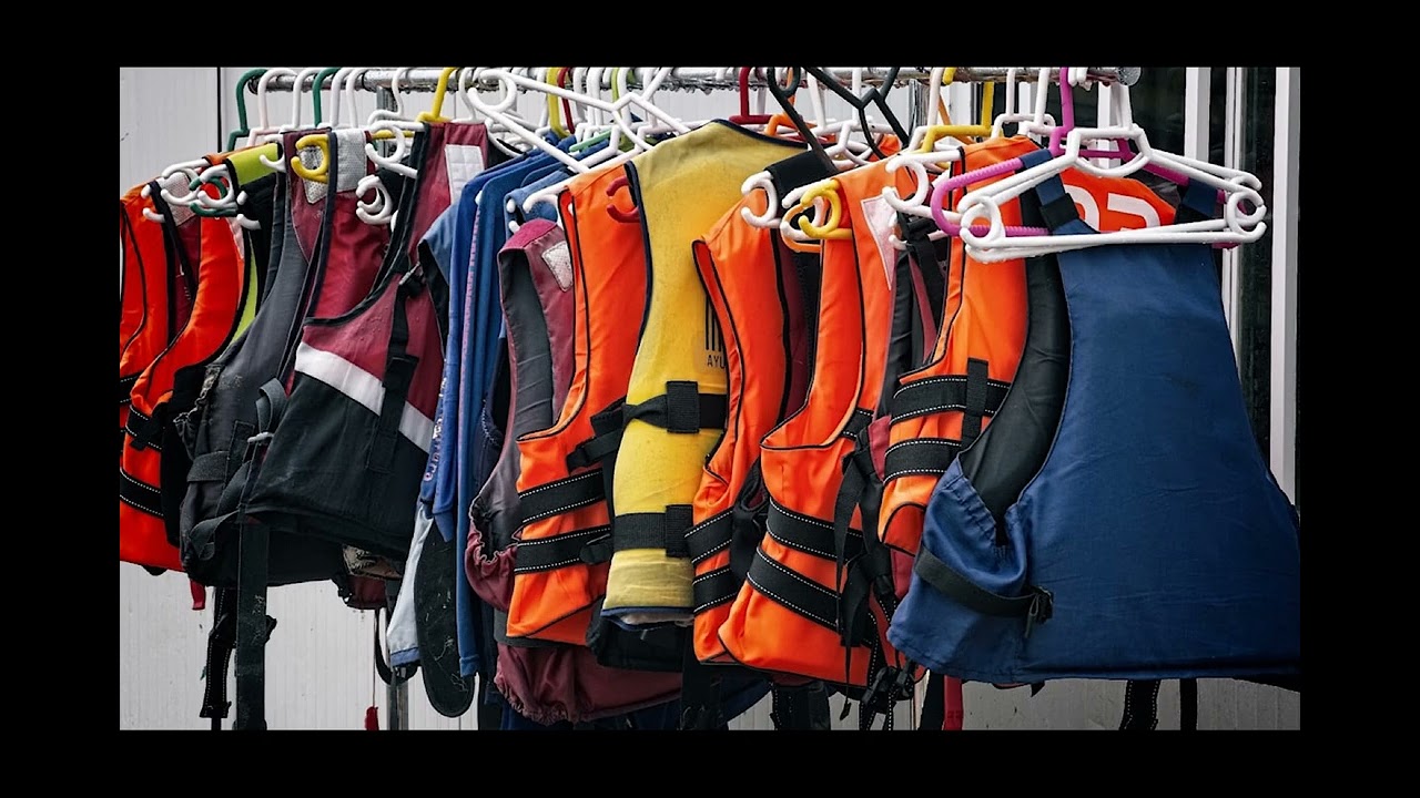 Instagram models drown to death after refusing to ruin tans with life jackets