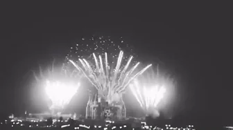 Shanghai Disneyland - Ignite the Dream / A Nighttime Spectacular of Magic and Light Shanghai Disneyland - Ignite the Dream / A Nighttime Spectacular of Magic and Light