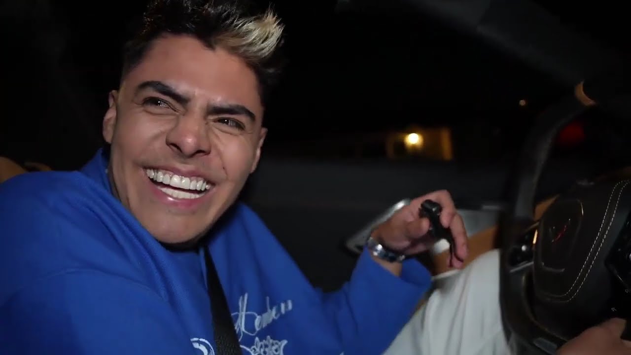 Kike Jav conduce un Ferrari en Miami 🇺🇸 | Kike Jav