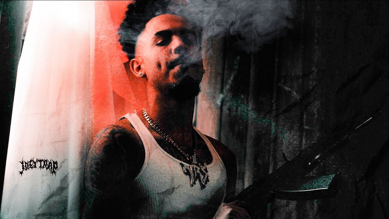 Watch JOEY TRAP - BIRDIES (OFFICIAL MUSIC VIDEO) on YouTube Watch JOEY TRAP - BIRDIES (OFFICIAL MUSIC VIDEO) on YouTube