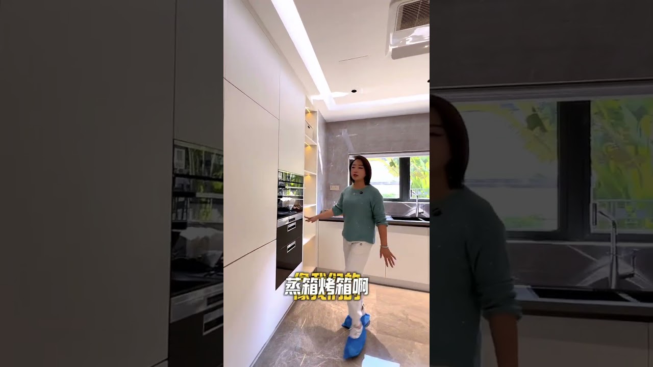 珠海市中心，一线海景豪宅别墅，产权面积671平，送300平，总价2300万