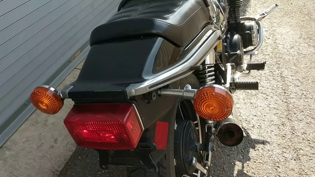 1982 HONDA CB750 Nighthawk