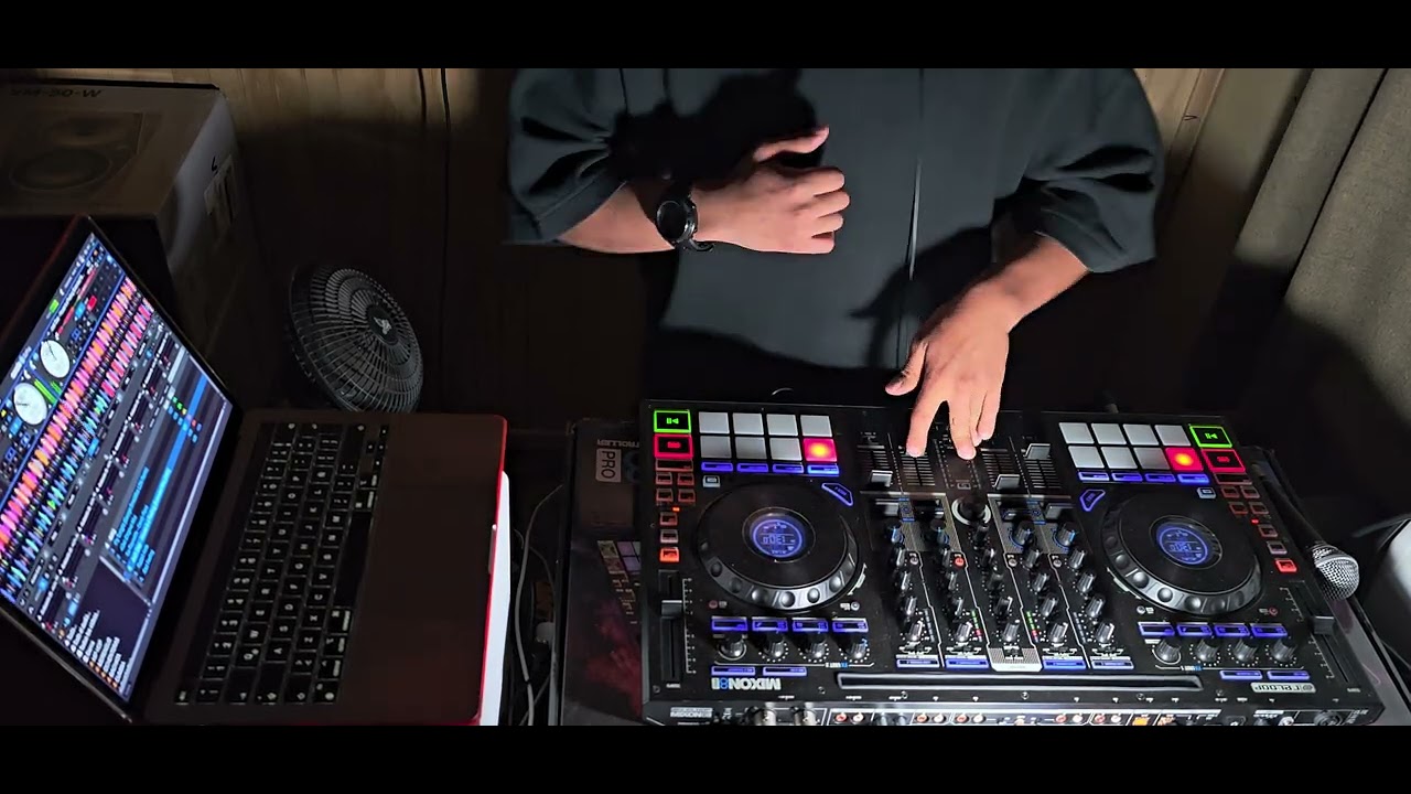 Home session (6) 🪩 - 💃🏻 Tech house 🕺🏻 - Dj Nicortuvia