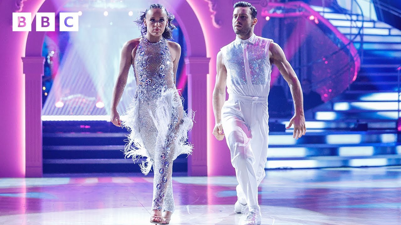 Ellie Leach and Vito Coppola Showdance to Jennifer Lopez Megamix | Strictly 2023 - BBC